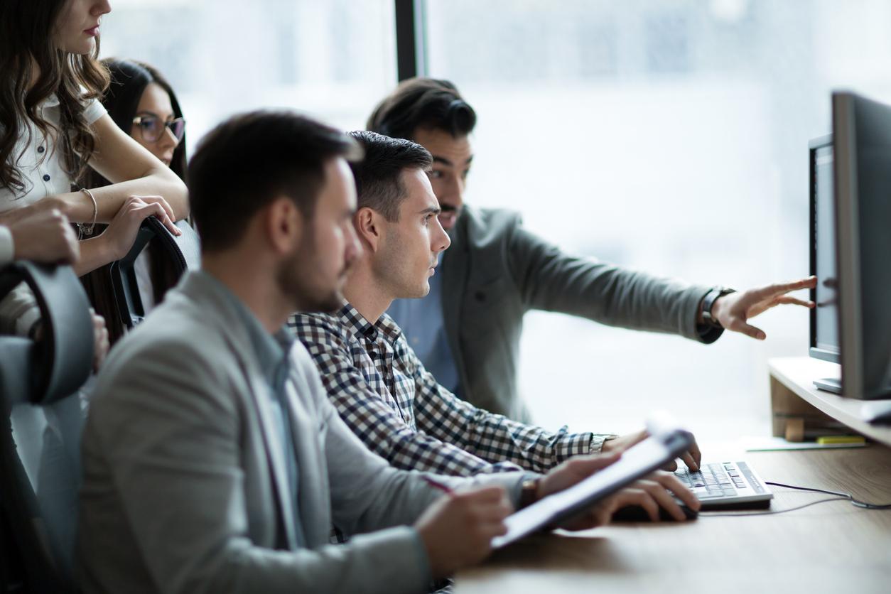 Unlock Your Potential: How an Online Business Coach Can Transform Your Success